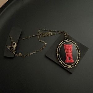 Cool (DEFINITELY NOT CURSED) Tiki Cameo Necklace!